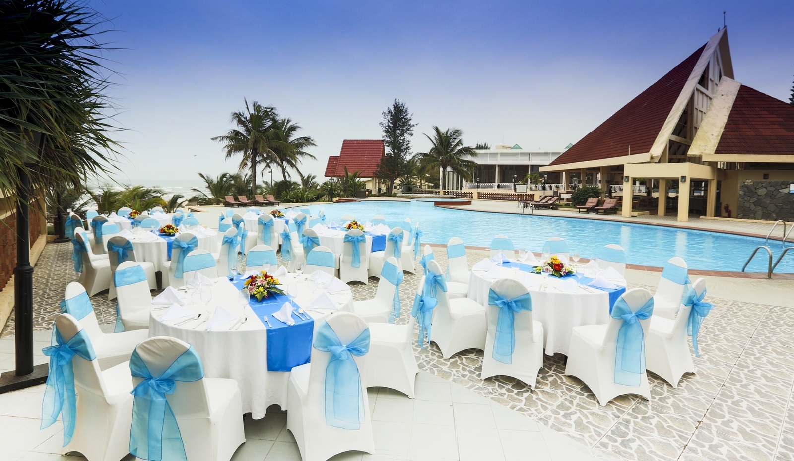 Sandy Beach Non Nước Resort dịch vụ tổ chức sự kiện
